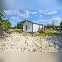 470 Private 1523 in Bandera, TX - Building Photo - Building Photo