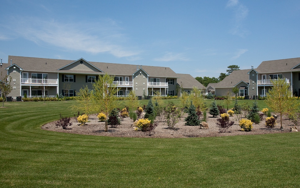 Fairfield Knolls East Apartments in Mastic Beach, NY