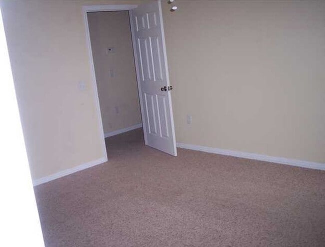 1401 Beaver Run Rd in Niceville, FL - Foto de edificio - Building Photo