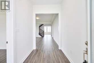 10 Shoreview Dr in Welland, ON - Building Photo - Building Photo