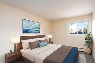 Westborough Court in Edmonton, AB - Building Photo - Building Photo