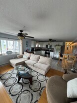 5 Duston Ave, Unit C in Hampton, NH - Building Photo