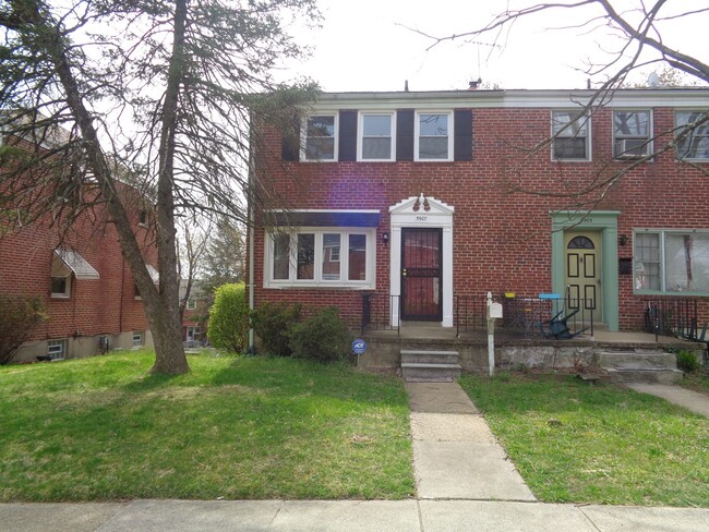 property at 5907 Yorkwood Rd