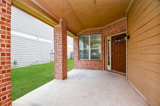 2315 Bedford Oak St in Fresno, TX - Building Photo - Building Photo