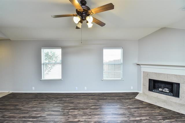 125 Fallen Rock Dr in Waxahachie, TX - Building Photo - Building Photo