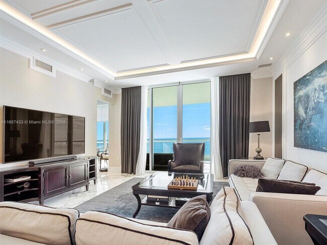 16047 Collins Ave, Unit # 2602 in Sunny Isles Beach, FL - Building Photo - Building Photo