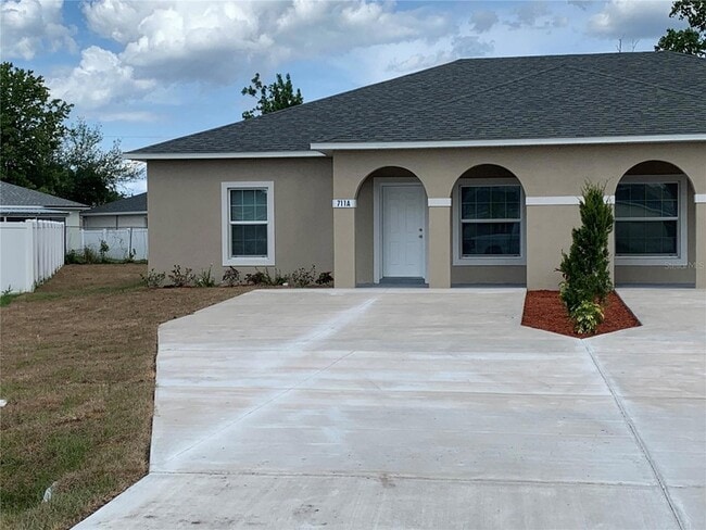 711 Bluebill Pl in Poinciana, FL - Building Photo - Building Photo