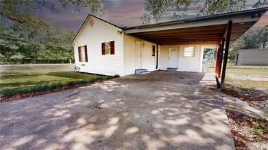 709 Lewis St, Unit 333 in Sulphur, LA - Foto de edificio - Building Photo