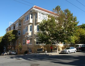 Casa Madrona in San Francisco, CA - Building Photo - Building Photo