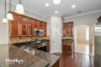 4037 S Victoria Lakes Dr in Jacksonville, FL - Building Photo - Building Photo