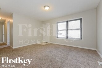 831 N 83rd Terrace in Kansas City, KS - Foto de edificio - Building Photo