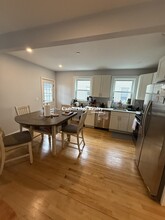 6 Durham St, Unit 1 in Somerville, MA - Foto de edificio - Building Photo