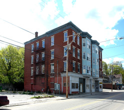 122 N Main St in Woonsocket, RI - Building Photo - Building Photo