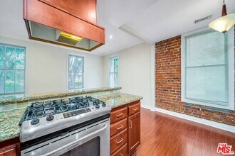 1236 Flores St in West Hollywood, CA - Building Photo - Building Photo