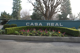 Casa Real Apartments