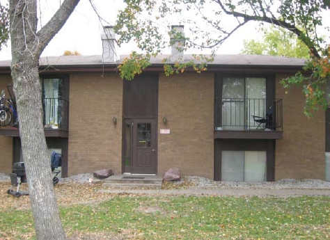 East Campus Four Plex in Lincoln, NE - Building Photo - Building Photo