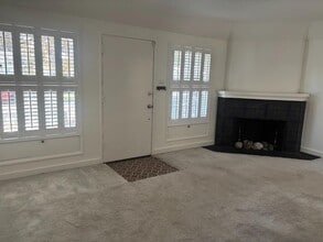 139 D St in Redwood City, CA - Building Photo - Building Photo