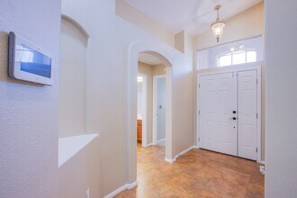 8161 Walton Mills Ct in Las Vegas, NV - Building Photo - Building Photo