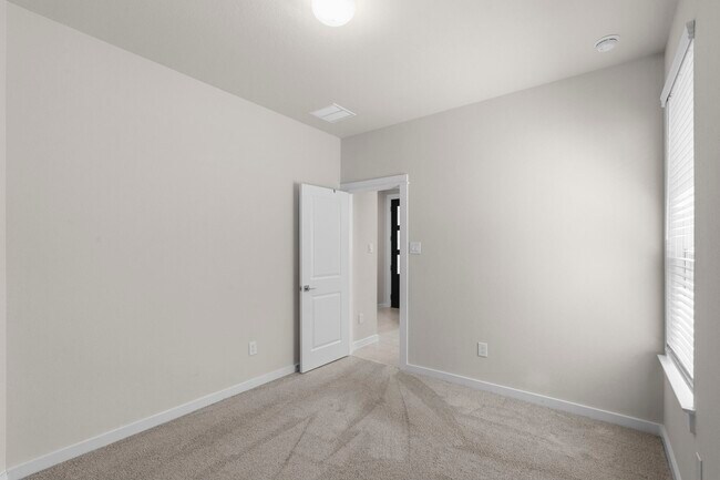 33130 School Hl Rd in Fulshear, TX - Building Photo - Building Photo