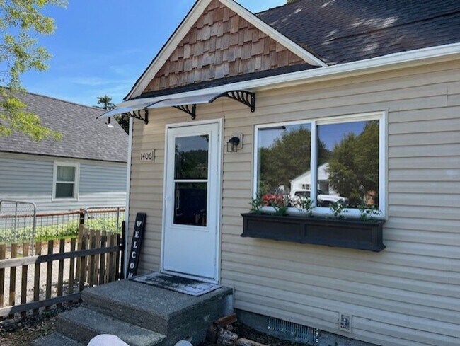1406 E Montana Ave in Coeur d'Alene, ID - Building Photo - Building Photo