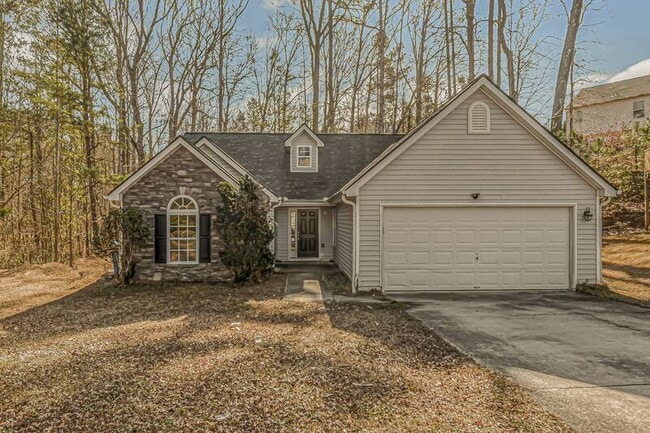 129 Meadow Ct in Fairburn, GA - Building Photo - Building Photo