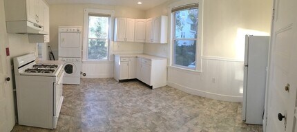 610 Humphrey St in Swampscott, MA - Building Photo - Building Photo