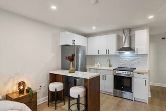 7860 RR 20, Unit SI ID1497907P in Niagara Falls, ON - Building Photo - Building Photo