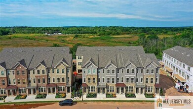 95 Robeson St in Somerville, NJ - Building Photo - Building Photo