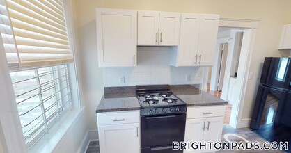 130 Englewood Ave in Boston, MA - Building Photo - Building Photo