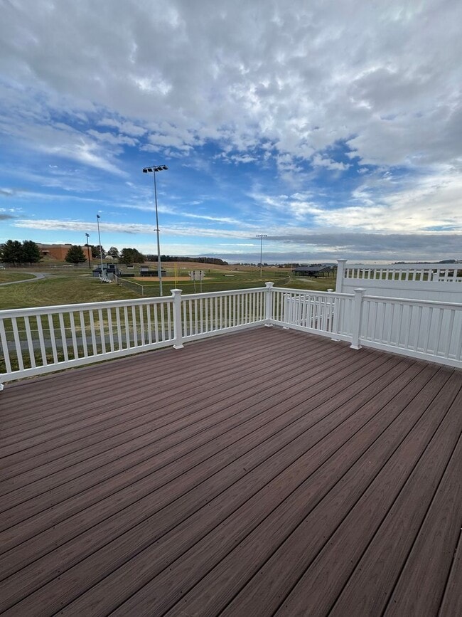 207 Lane in Bridgewater, VA - Building Photo - Building Photo