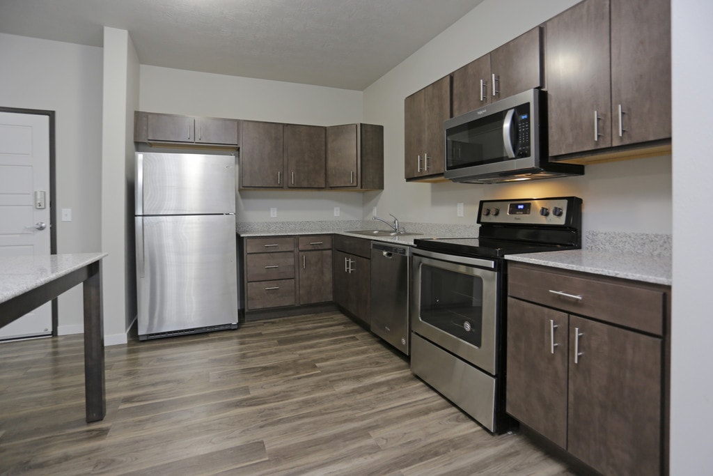 Dakota Estates Apartments in Aberdeen, SD