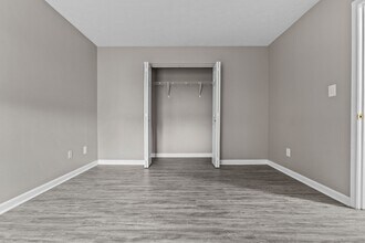 345 Bypass Plaza Dr in Frankfort, KY - Building Photo - Building Photo