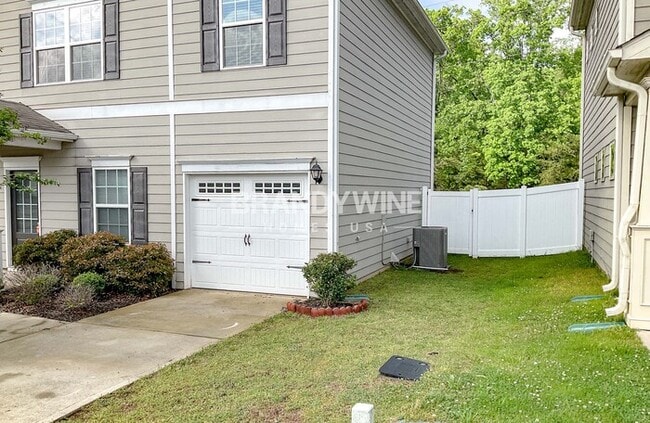 108 Howard Ave in Cartersville, GA - Building Photo - Building Photo