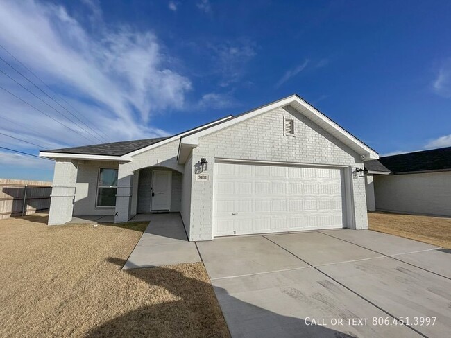 property at 3401 Urbana Pl