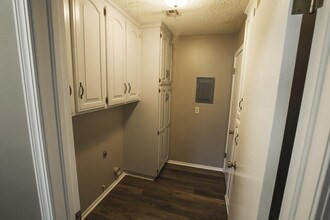 4017 Sheridan Rd, Unit 4001 D in Bartlesville, OK - Building Photo - Building Photo