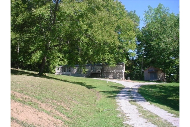 125-137 Suddath Rd in Harriman, TN - Building Photo