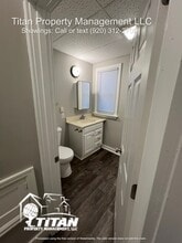 721 E Parkway Ave in Oshkosh, WI - Building Photo - Building Photo