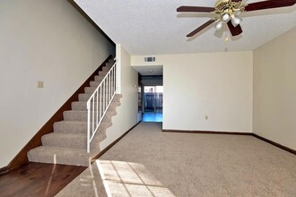 1536 Richmond Dr in Slidell, LA - Foto de edificio - Building Photo