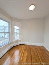 26-28 Ripley St Unit #2 in Malden, MA - Building Photo - Building Photo