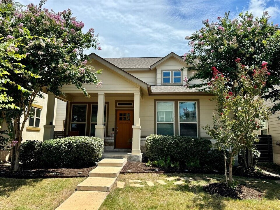 5904 Baythorne Dr in Austin, TX - Building Photo