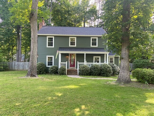 property at 2425 Crowncrest Dr