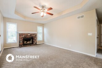 701 York Dr in Belton, MO - Building Photo - Building Photo