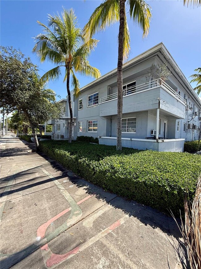 property at 5305 Biscayne Blvd