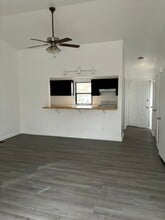 6635 Wood Haven Rd in Hollins, VA - Building Photo - Building Photo