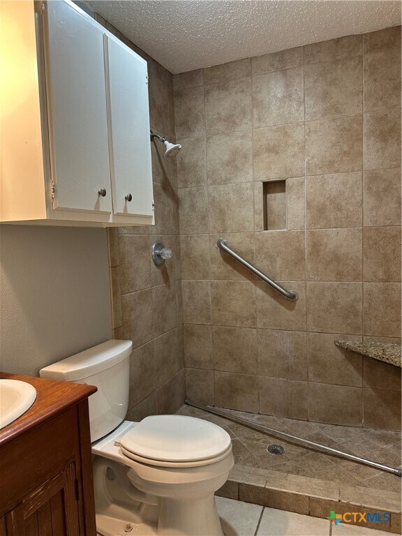 property at 1051 Country Club Dr