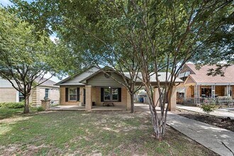 3323 Brooklyndell Ave in Dallas, TX - Building Photo - Building Photo