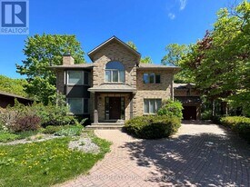 35 Blue Heron Ct in Ottawa, ON - Building Photo