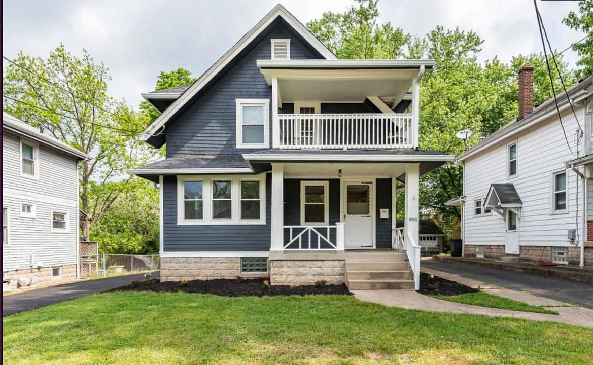 6602 Murray Rd-Unit -#2 in Cincinnati, OH - Building Photo