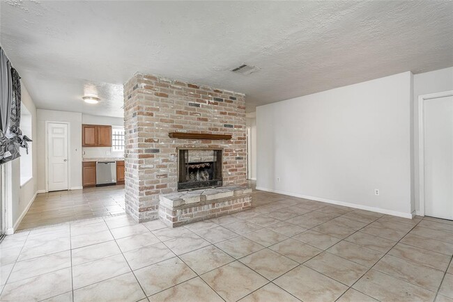 property at 5411 Ingomar Way
