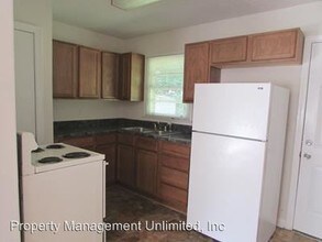 8507 Lynn Ave in Douglasville, GA - Building Photo - Building Photo